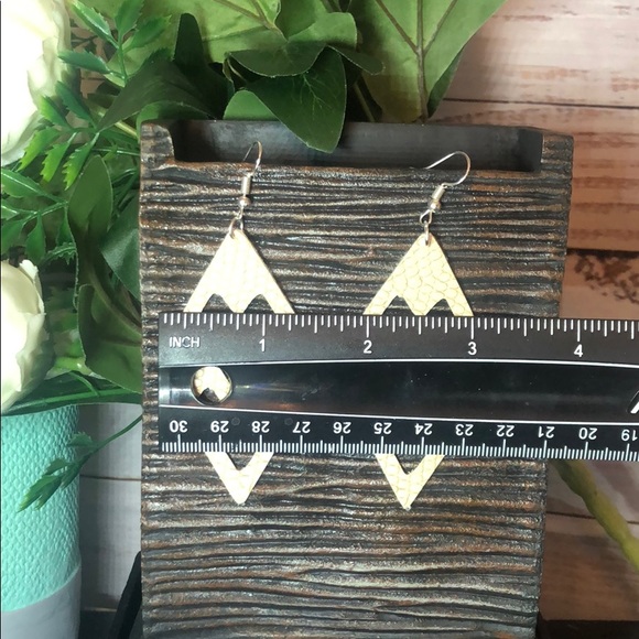 Geometric Earrings - Picture 5 of 5